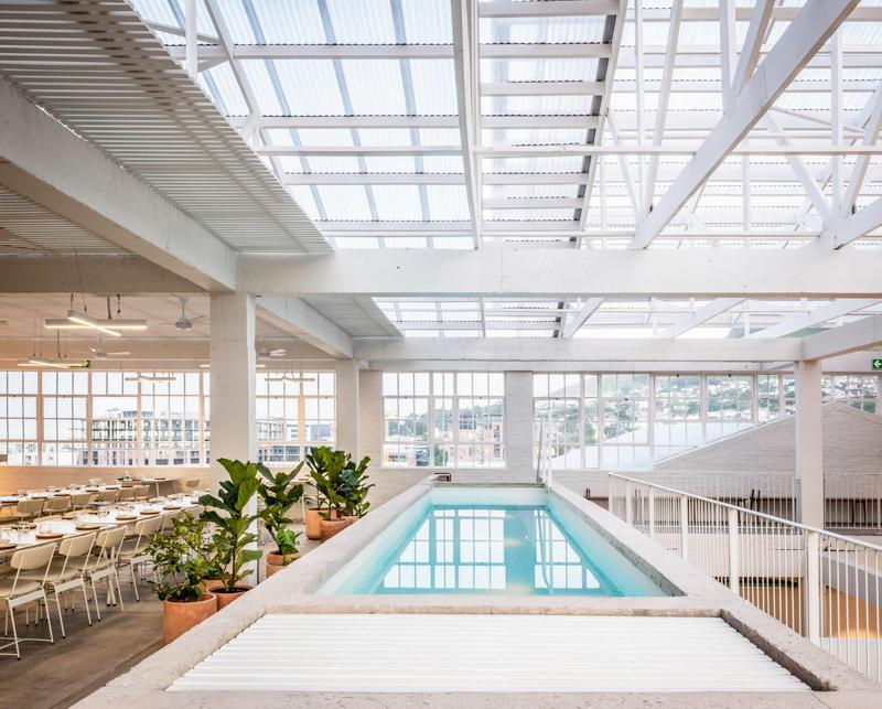 1 Bedroom Property for Sale in Gardens Western Cape